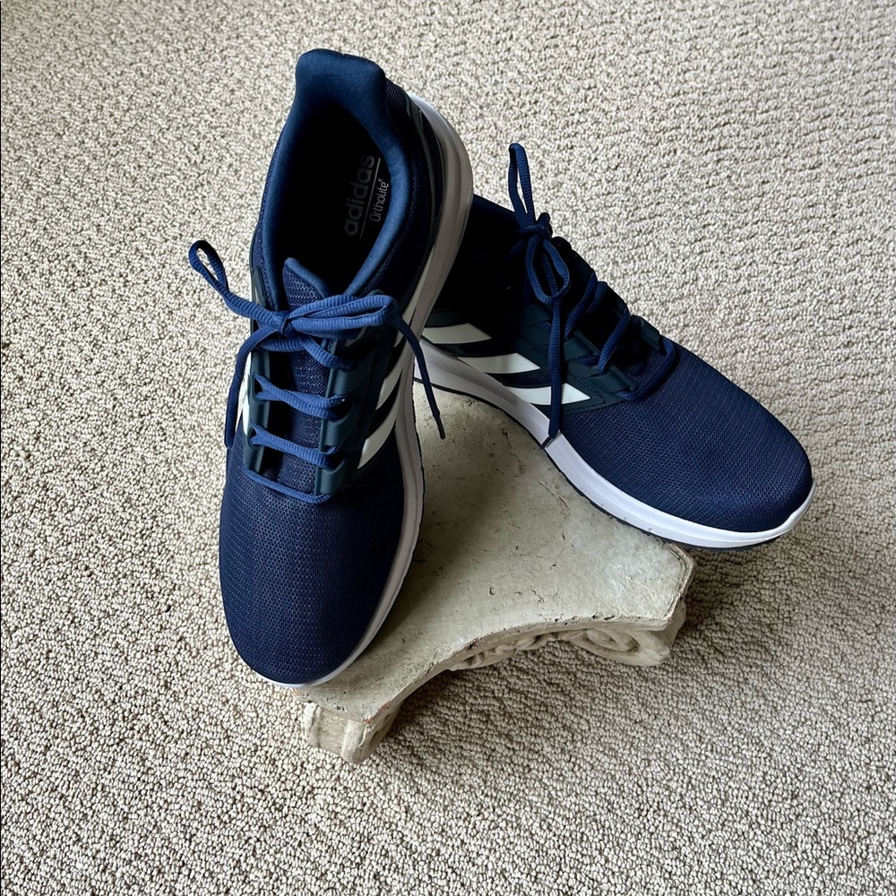 NWOT Mens Adidas size 13  Cloudfoam Navy athletic tennis shoes.